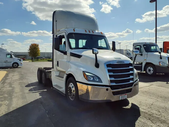 2019 FREIGHTLINER/MERCEDES NEW CASCADIA PX12664