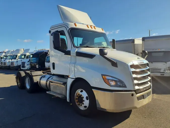 2019 FREIGHTLINER/MERCEDES NEW CASCADIA PX12664