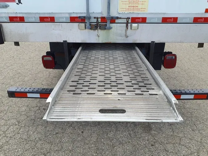 2019 FREIGHTLINER/MERCEDES M2 106995f2e32d23655fb63c6509902f32728