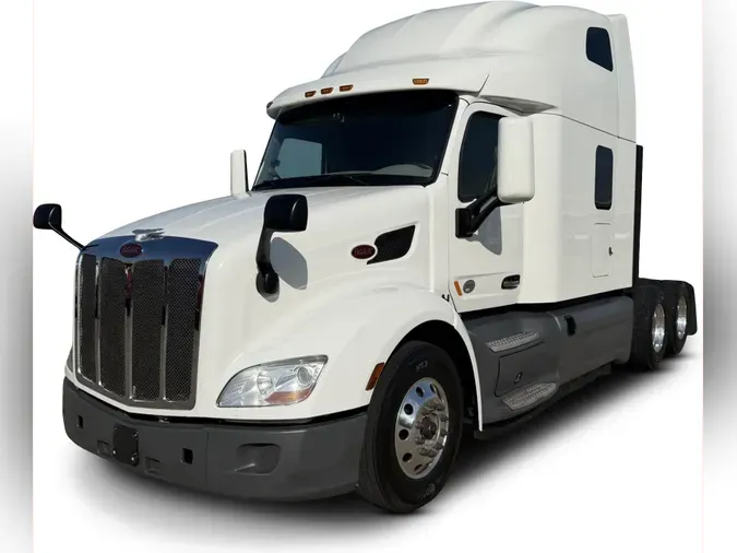 2021 Peterbilt 579995ff5c96cf91a1e7800d46eea4438a5