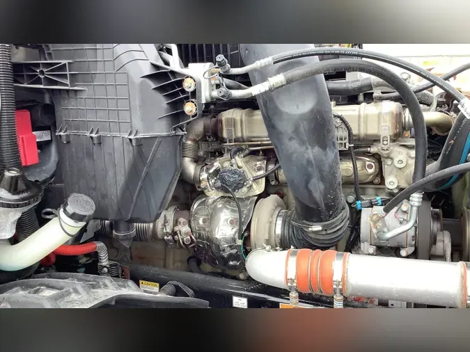 2023 Freightliner Cascadia 126