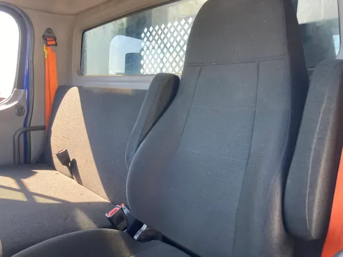 2020 FREIGHTLINER/MERCEDES M2 1069964530def93022831de7ced850abe31