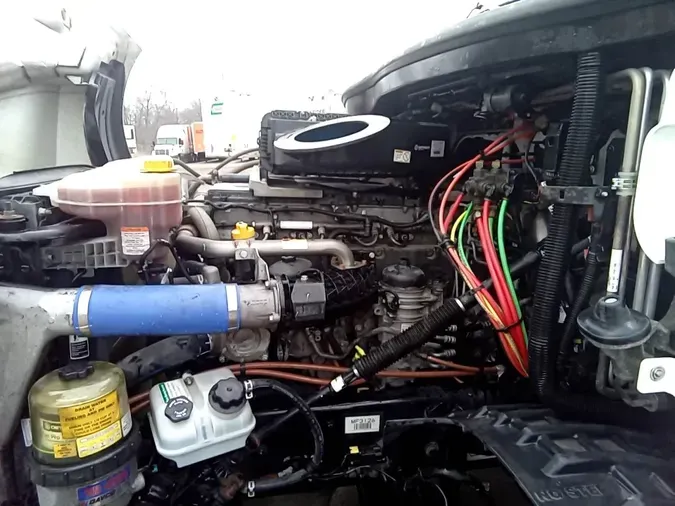 2021 Freightliner Cascadia 126