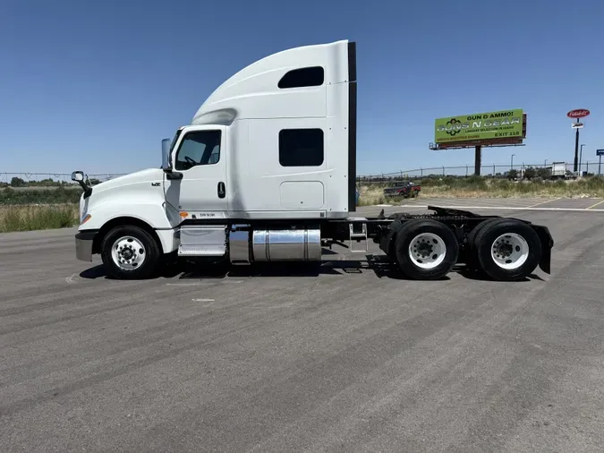 2023 International LT625