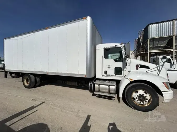 2012 KENWORTH T270