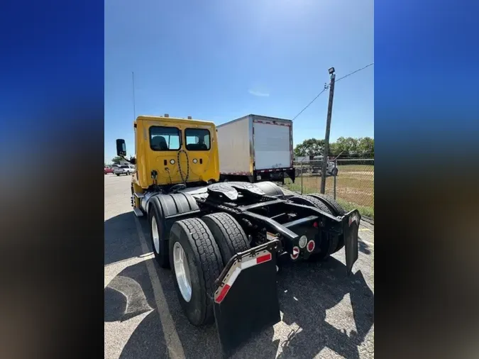 2018 FREIGHTLINER CASCADIA 113