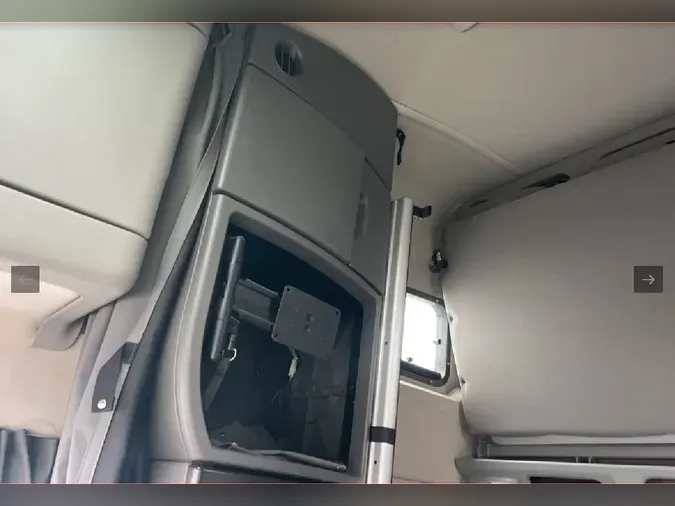 2020 VOLVO VNL64T8609973e0e4f4d2e4592af937d0b4035d8d