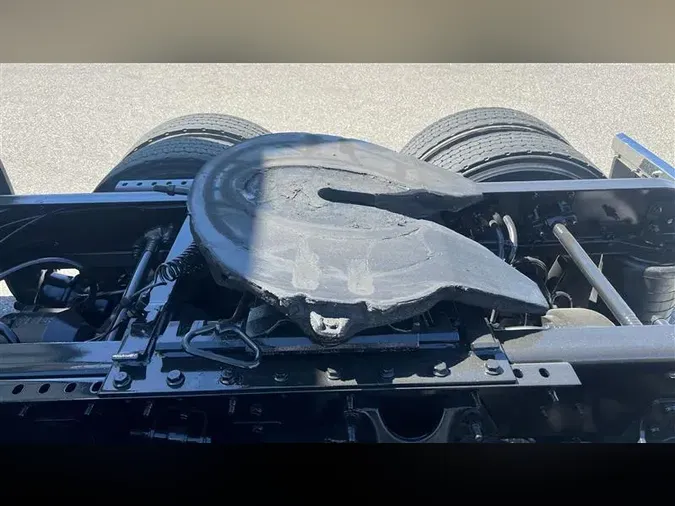 2022 INTERNATIONAL LT