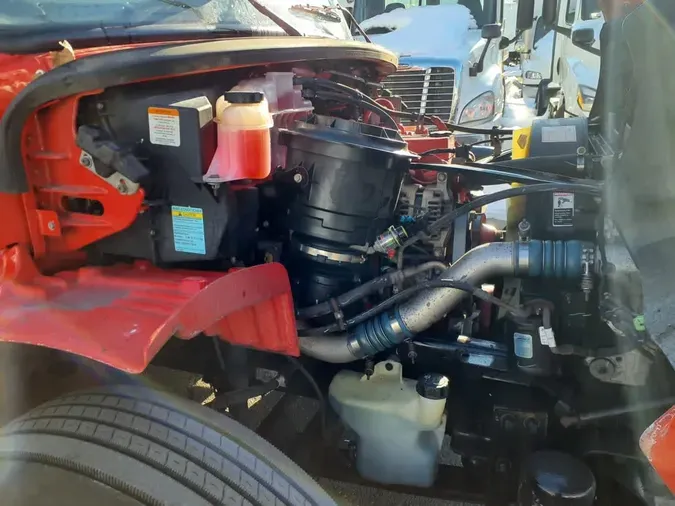 2019 FREIGHTLINER/MERCEDES M2 106