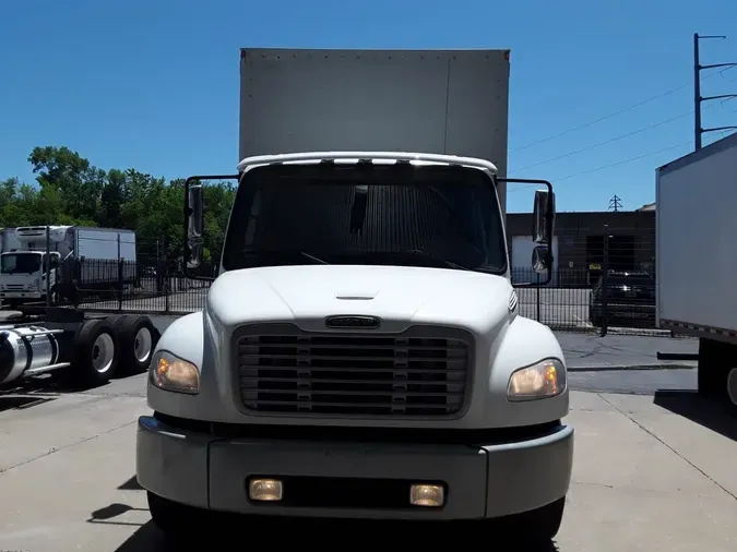 2015 FREIGHTLINER M2 106