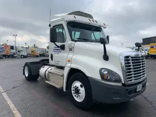 2015 FREIGHTLINER X12542ST