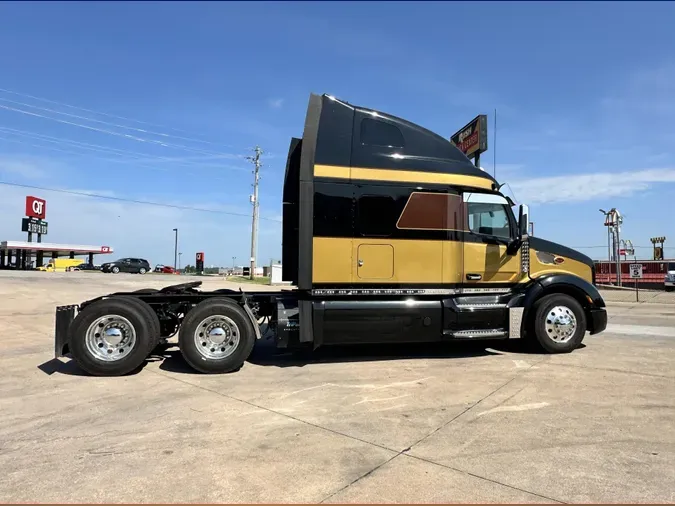 2020 Peterbilt 579