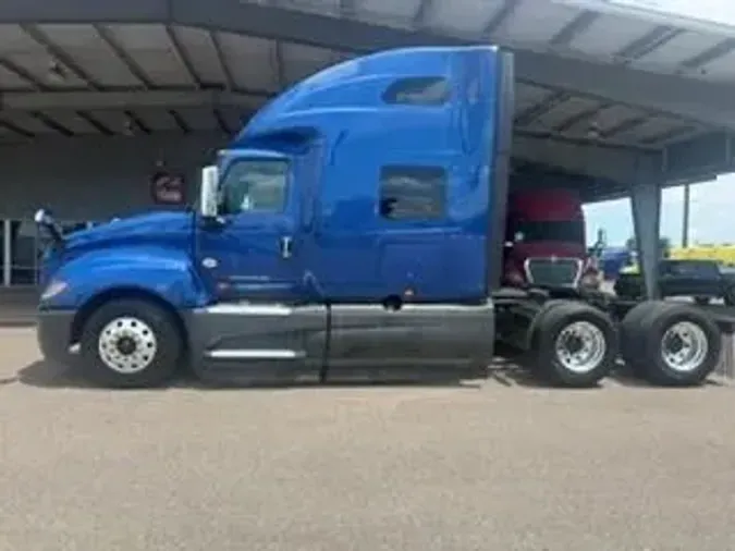2022 International LT625998427f8fc426271a9189c9314e1d615