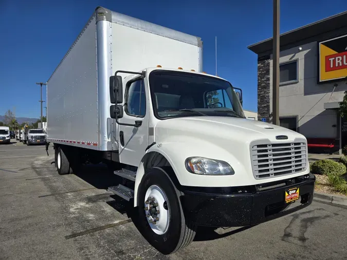 2021 Freightliner Business Class M2 106