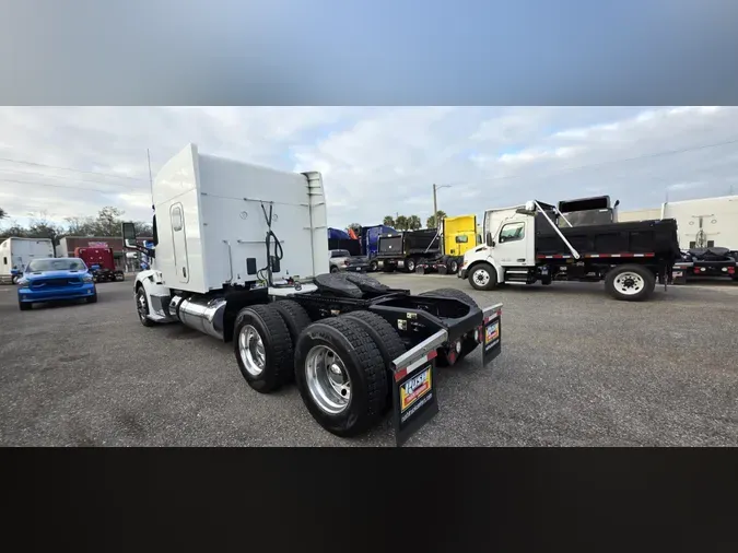 2022 Peterbilt 579