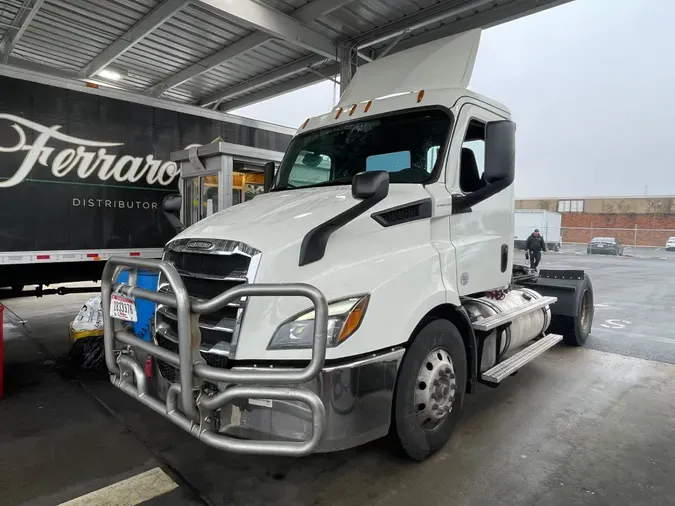 2019 FREIGHTLINER/MERCEDES NEW CASCADIA 1169989b2f09c34920d38cb54e5d32a9b00