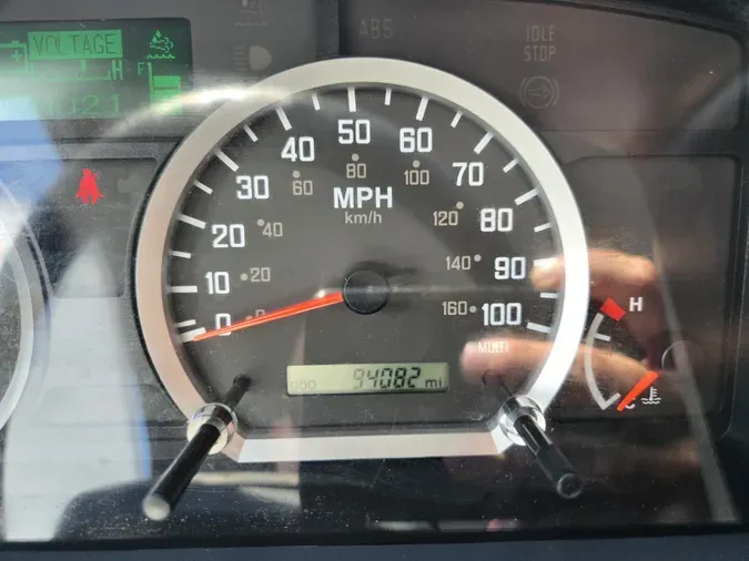 2022 Isuzu NPR-XD