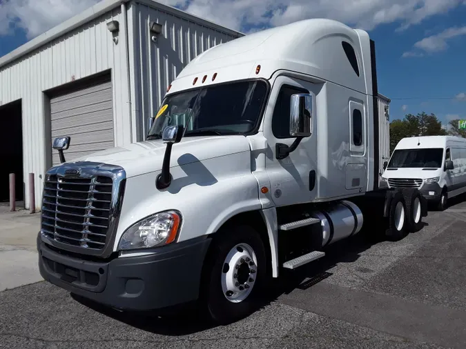 2019 FREIGHTLINER/MERCEDES CASCADIA 1259992a45c68c488984cc515f0df6d39e0