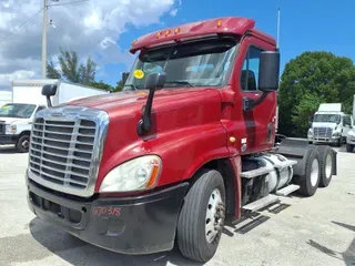 2017 FREIGHTLINER/MERCEDES CASCADIA 125