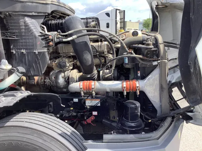 2023 Freightliner Cascadia 126