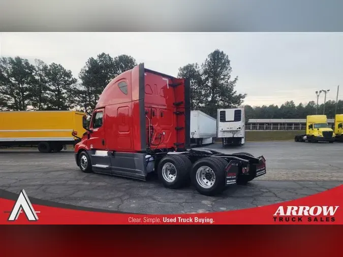 2022 FREIGHTLINER CA126