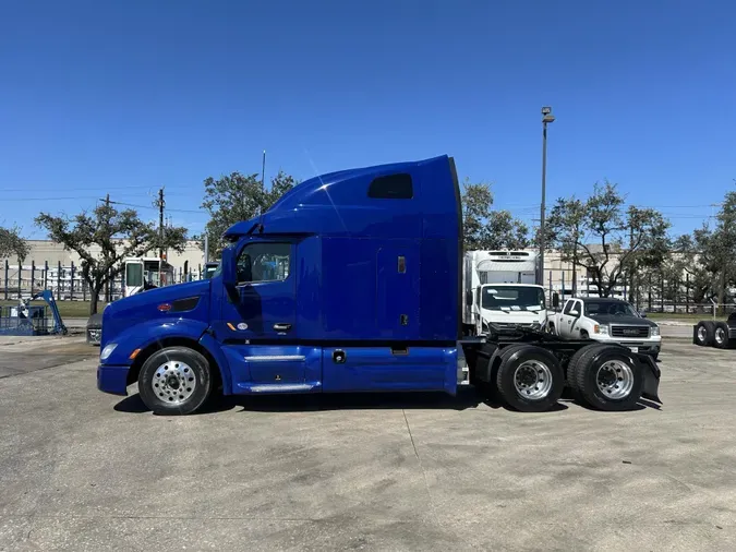 2022 Peterbilt 579