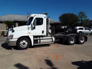 2016 FREIGHTLINER/MERCEDES CASCADIA 125