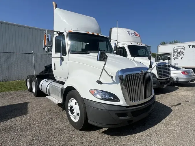 2017 International Prostar&reg; Day Cab Cummins ISX15 113" Automated M 10 Speed AMT