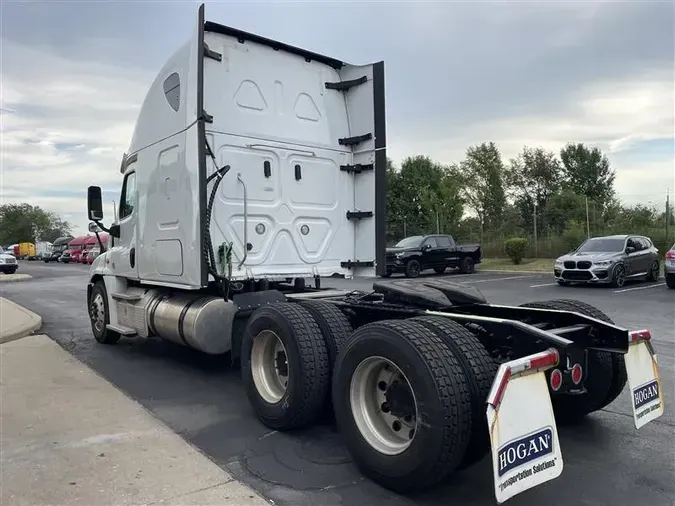 2019 FREIGHTLINER CASCADIA