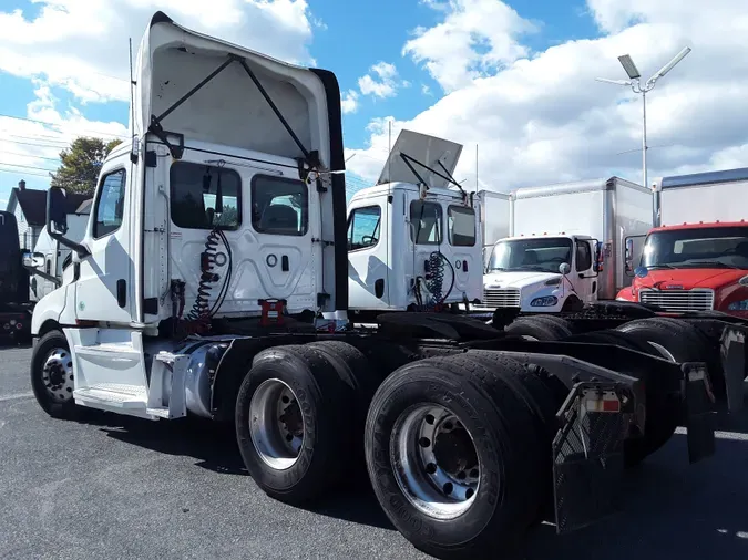 2019 FREIGHTLINER/MERCEDES NEW CASCADIA PX12664