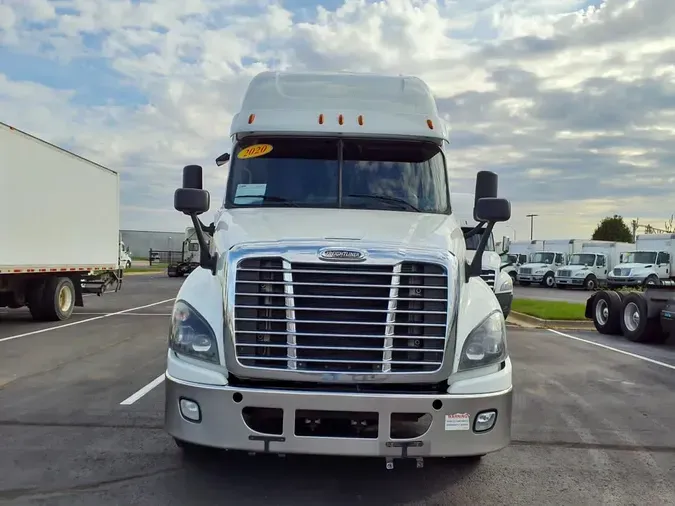 2020 FREIGHTLINER/MERCEDES CASCADIA 125