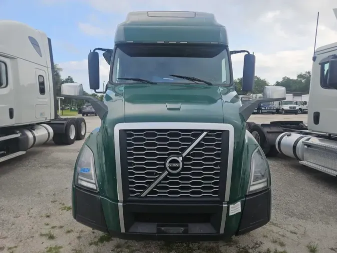 2019 VOLVO VNL64T-760