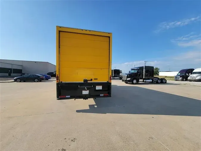 2018 INTERNATIONAL 4300