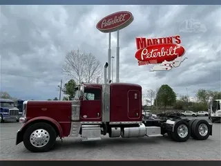 2019 PETERBILT 389