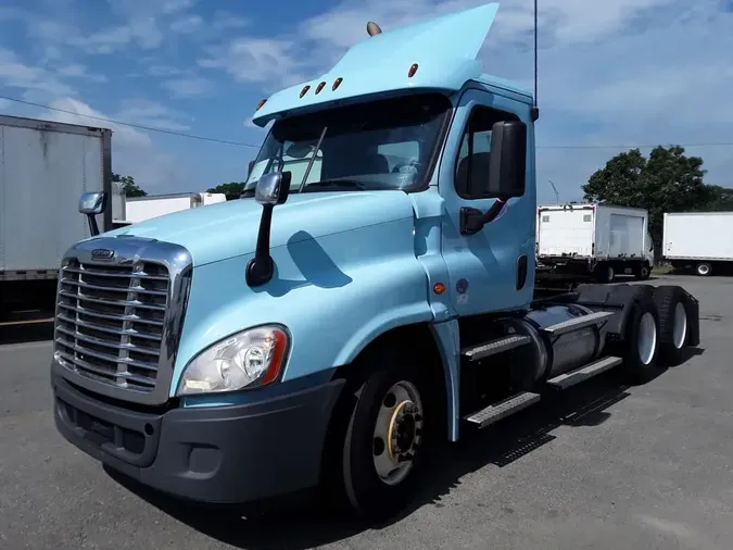 2020 FREIGHTLINER CASCADIA 12599a9127a4fc35faad5f6d66e7e299664