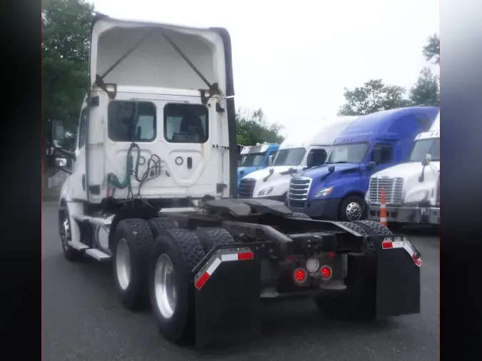 2020 FREIGHTLINER NEW CASCADIA PX12664