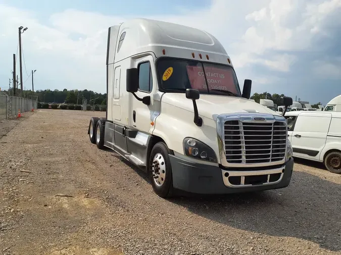2019 FREIGHTLINER CASCADIA 125
