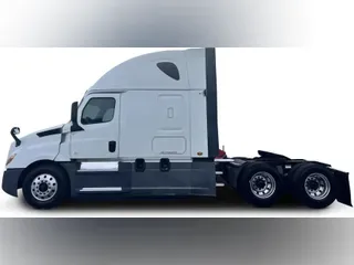 2020 Freightliner Cascadia