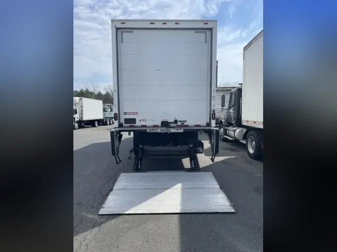 2019 NAVISTAR INTERNATIONAL 4300