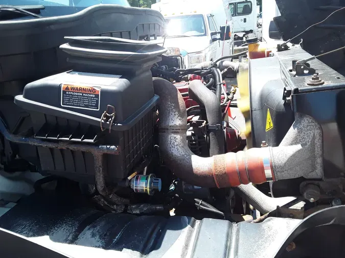 2016 NAVISTAR INTERNATIONAL 4300