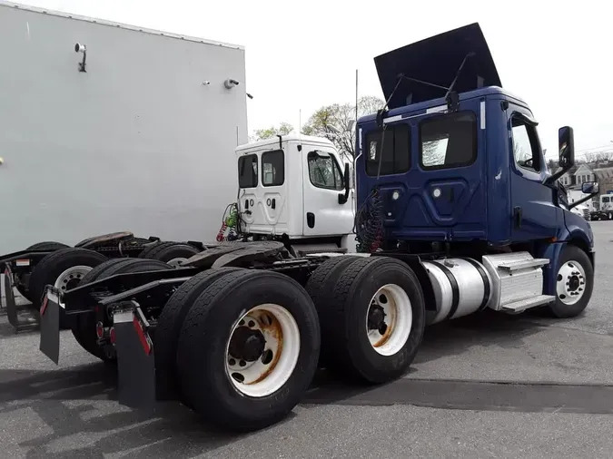 2019 FREIGHTLINER/MERCEDES NEW CASCADIA PX12664