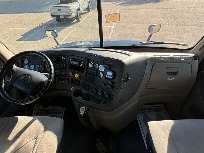 2013 FREIGHTLINER CASCADIA