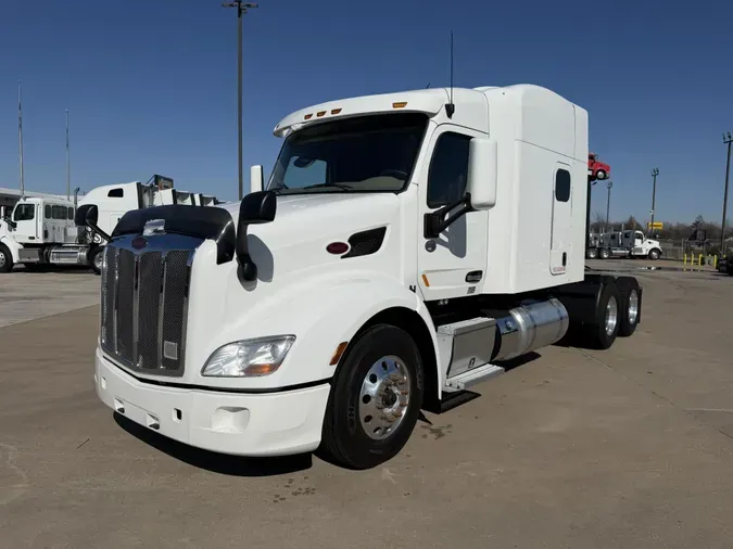 2022 Peterbilt 579