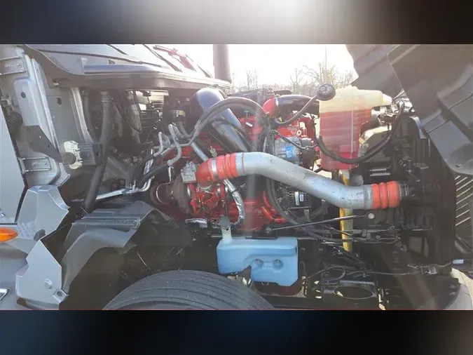 2022 INTERNATIONAL LT