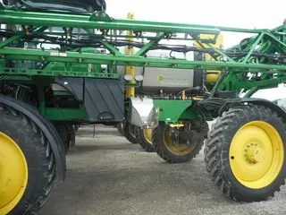 2020 John Deere R4038