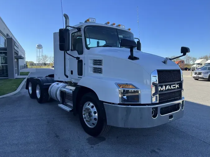2022 MACK AN64T99cabee378cba5a4e2216a45133bc6ca