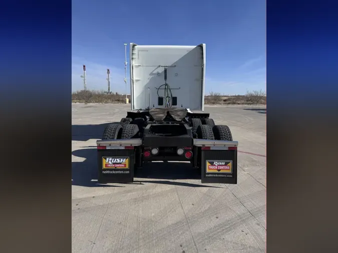 2022 Peterbilt 579