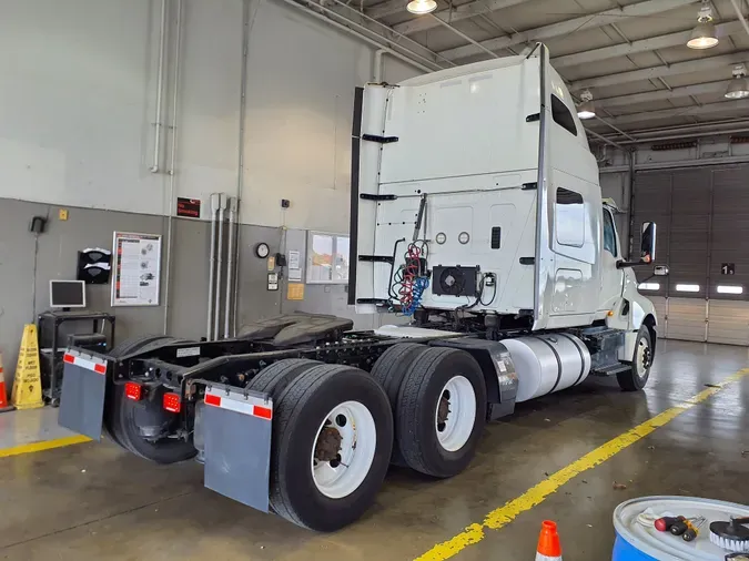 2019 NAVISTAR INTERNATIONAL LT625 SLPR CAB