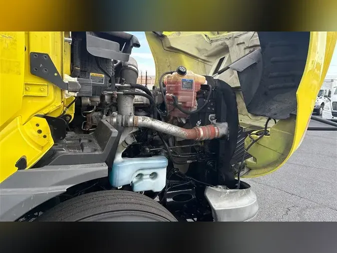 2018 INTERNATIONAL RH613