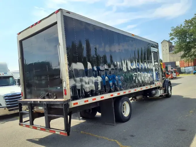 2017 FREIGHTLINER M2 106